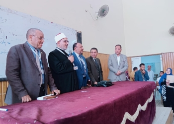 رئيس جامعة الأزهر يتفقد مركز التأهيل التربوي بسوهاج ويشيد بانضباط العملية التعليمية