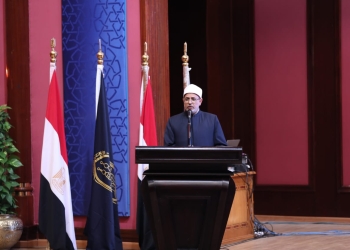 رئيس جامعة الأزهر يشارك في تخريج الوافدين (دفعة شهداء غزة)