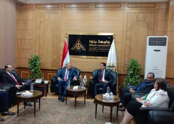 «الهجان» يهنئ «الجيزاوي» لرئاسته جامعة بنها