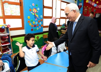 وزير التعليم ومحافظ كفرالشيخ يفتتحان المدرسة الرسمية الدولية
