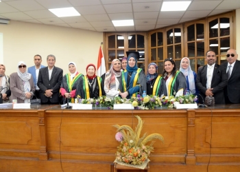 مروة حسني تحصل على درجة الدكتوراه فى التحول الرقمي و دراسات المرأة المصرية