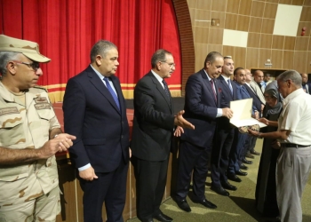 «دسوقي» يشهد الاحتفال بذكرى انتصارات اكتوبر المجيد بقصر الثقافة بكفر الشيخ