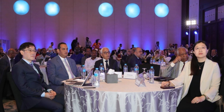 حجازي: مشروع المدارس المفتوحة والمركز الوطني للتعلم عن بعد خدمنا