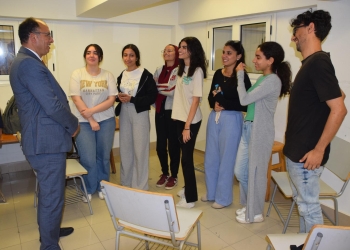 جولة تفقدية لرئيس جامعة حلوان داخل 3 كليات