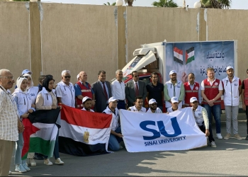 جامعة سيناء تطلق قافلة طبية لغزة تحمل 11 طنا من المساعدات الإنسانية