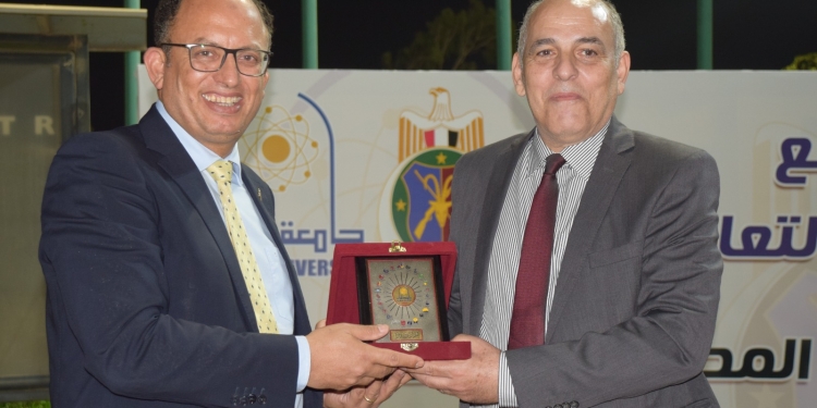 قنديل: حلوان الجامعة الأم في كليات التربية الرياضية بمصر