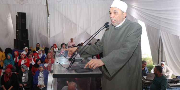 بمؤتمر المعلمين.. مستشار وزير الأوقاف: نجدد البيعة للرئيس السيسي قائدا لسفينة الوطن