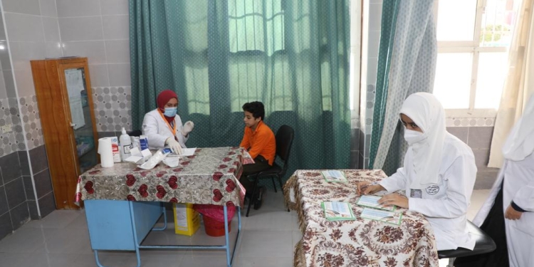 بالصور.. محافظ المنوفية يدشن المبادرة الرئاسية للقضاء على أمراض سوء التغذية لطلاب المرحلة الإبتدائية