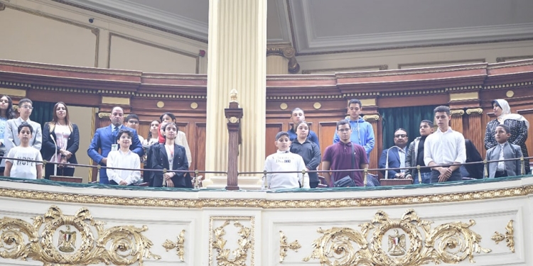 بالصور.. طلاب مدارس حكومية من 6 محافظات في زيارة لمجلس النواب