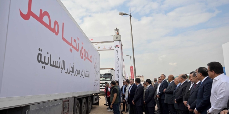 لدعم الأشقاء في غزة.. صندوق تحيا مصر” يطلق 190 شاحنة مساعدات