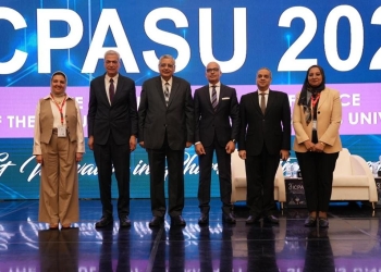 هيئة الدواء المصرية تشارك في المؤتمر الدولي لصيدلة عين شمس