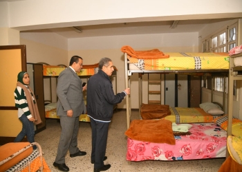 محافظ الغربية يتفقد مقرات المبيت لقوات تأمين الانتخابات الرئاسية بطنطا