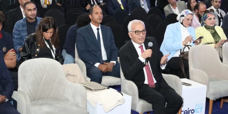 حجازي: إطلاق موقع إلكتروني لمشروع دورى ريادة الأعمال بالمدارس