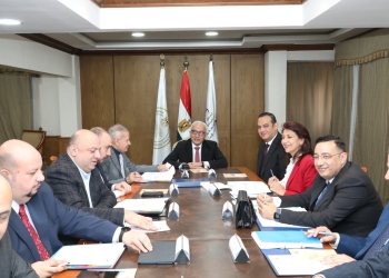 حجازي يوجه باستغلال موازنة صندوق دعم وتمويل المشروعات التعليمية في تقديم حلول غير تقليدية