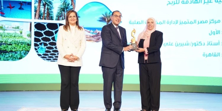 هندسة عين شمس تفوز بالمركز الأول بالمبادرة الوطنية للمشروعات الخضراء الذكية