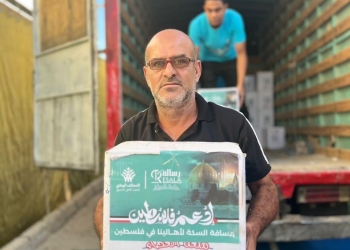 قوافل وزارة الشباب والرياضة تتفقد أماكن إيواء الأشقاء الفلسطينيين