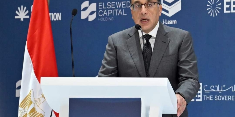 مدبولي: أتطلع لـ 300 مدرسة كونية ومستعدون لإتاحة أراضٍ مميزة فوراً