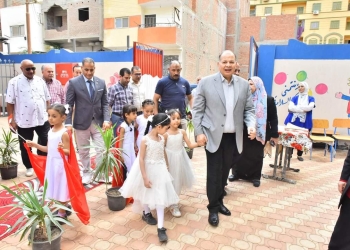 استلام 520 مدرسة ب8070 فصل بتكلفة 2 مليار و435 مليون جنيه بأسيوط