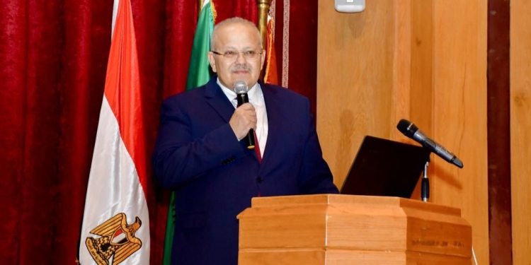 الخشت يشهد فعاليات اليوم العلمى للتعليم والتدريب الطبى بالتعاون مع الكلية الملكية للجراحين بأدنبرة