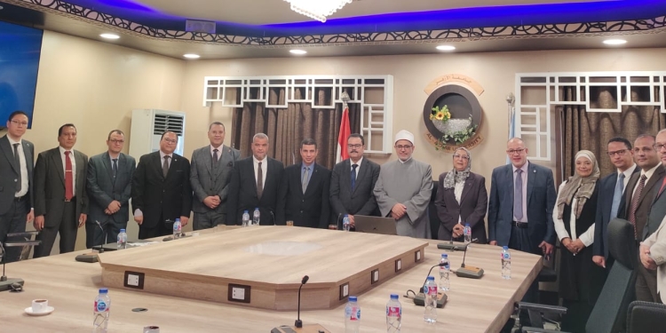 رئيس جامعة الأزهر يلتقي وفود هيئة ضمان الجودة والاعتماد لزيارة برامج بكليات: الهندسة ودراسات الزقازيق وكفر الشيخ