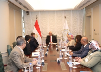 «حجازي» يبحث مع مدير المجلس الثقافي البريطاني تعزيز آليات التعاون لدعم التعليم في مصر