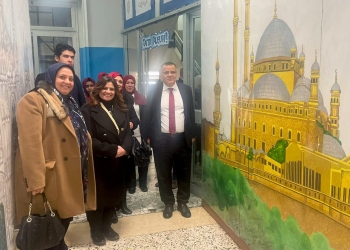 وزيرة الهجرة تتفقد مدرسة نجيب محفوظ في ميلانو الإيطالية