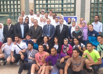 انطلاق بطولة السباحة بالزعانف للجامعات والمعاهد العليا