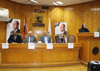 "تعليم القاهرة" تناقش 6 اختصاصات لوحدة التواصل والدعم للمعلمين