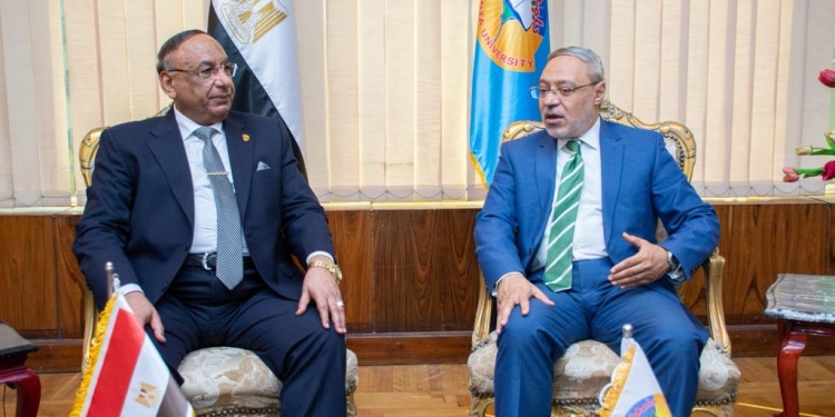رئيس جامعة طنطا يستقبل رئيس هيئة قضايا الدولة