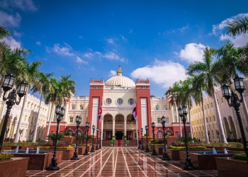 الجامعة البريطانية