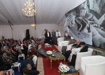 مؤتمر المعلمين لدعم السيسي يعرض فيديو لأراء المواطنين عن أسباب دعمهم للرئيس