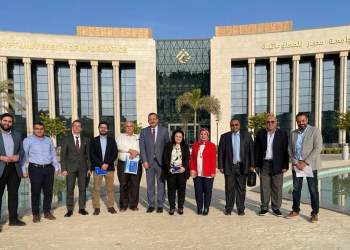 “تكنولوجيا الأعمال” بـ”مصر للمعلوماتية” تدشن المجلس الاستشاري للكلية