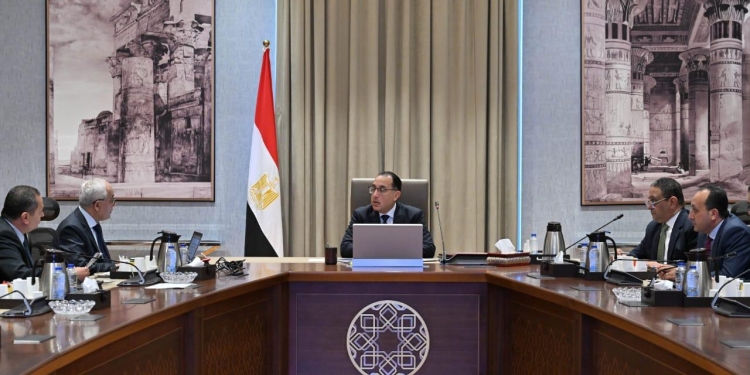 "مدبولي" يكلف "حجازي" بسرعة طرح 10 مدارس على مستثمري القطاع الخاص