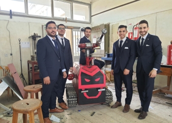 فريق طلابى بجامعة المنصورة يفوز بالمركز الأول لإبتكار روبوت لإطفاء الحرائق