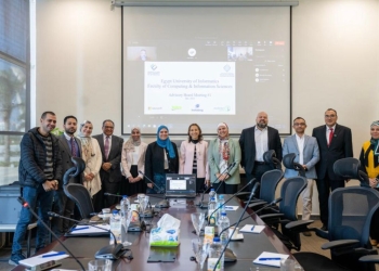 كلية علوم الحاسب والمعلومات بجامعة مصر للمعلوماتية تعقد الاجتماع الأول لمجلسها الإستشاري