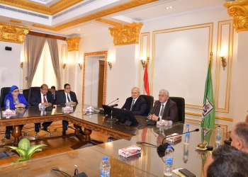عاشور والخشت يتفقدان جامعة القاهرة الدولية ويطمئنان على انتظام الدراسة بها
