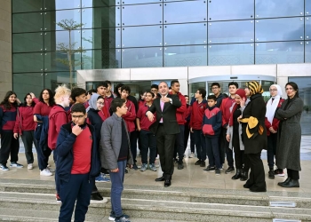 «الوزراء» يستقبل طلاب مدرسة «النيل» ضمن جولتهم لزيارة العاصمة الإدارية الجديدة