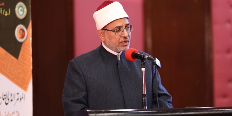 رئيس جامعة الأزهر: بناء الإنسان أصعب من بناء القصور فهو خليفة الله في أرضه