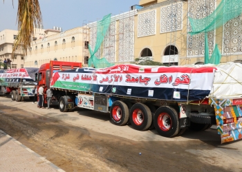 جامعة الأزهر تطلق قافلة المساعدات الإنسانية الثانية للأشقاء في غزة