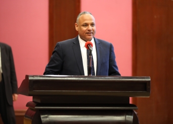 رئيس أكاديمية البحث العلمي والتكنولوجيا يشيد بجهود جامعة الأزهر في الحفاظ على اللغة العربية