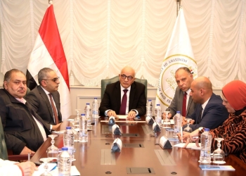 «حجازي» يوجه بتوفير نسخ مدمجة للبرامج على المنصات وقنوات مدرستنا