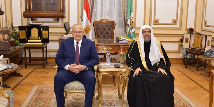 جامعة القاهرة تستضيف محاضرة لرئيس رابطة العالم الإسلامي حول مستجدات الفكر بين الشرق والغرب