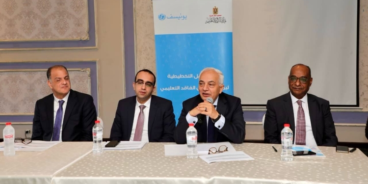 وزير التربية والتعليم: بعض طلاب في الثالث والرابع الابتدائي يواجهون صعوبة في القراءة والكتابة