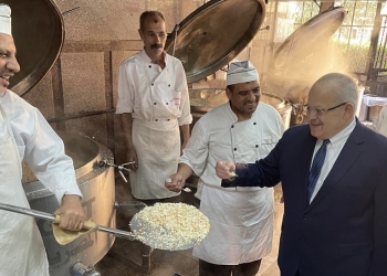 الخشت يتفقد عمليات التطوير بالمدينة الجامعية في زيارة مفاجئة