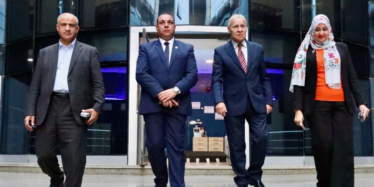 الجمعية العلمية للاقتصاد والتشريع وبروتكول مع مركز الاليكترونبات