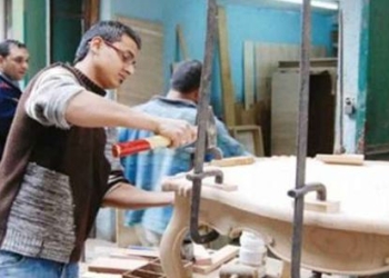 منتدى « مستقبل المشروعات الصغيرة والمتوسطة » يكرم مجموعة من رجال المال والأعمال والفن