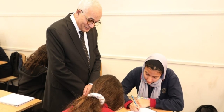 الثانوية العامة 2024.. التعليم ترد على استفسارات الطلاب بهاشتاج "اسأل هنجاوبك"