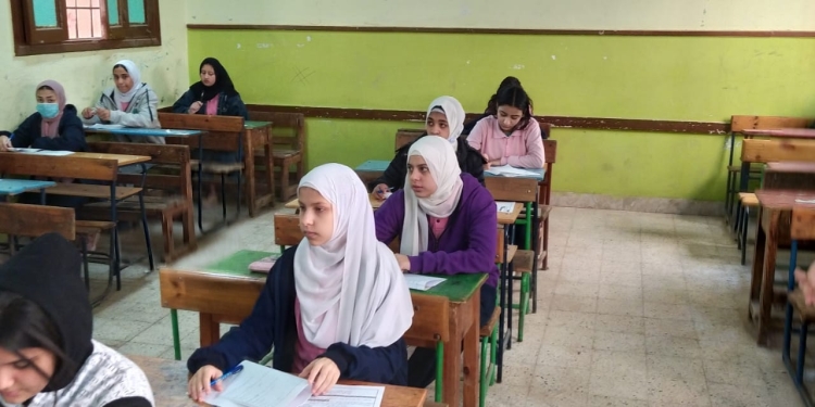 مطلب هام من وكيل الشيوخ لوزير التعليم حول مدارس التكنولوجية التطبيقية