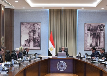 حجازي: أعداد الطلاب اللاجئين زادت مؤخرًا ونتوسع في بناء الفصول لاستيعابهم