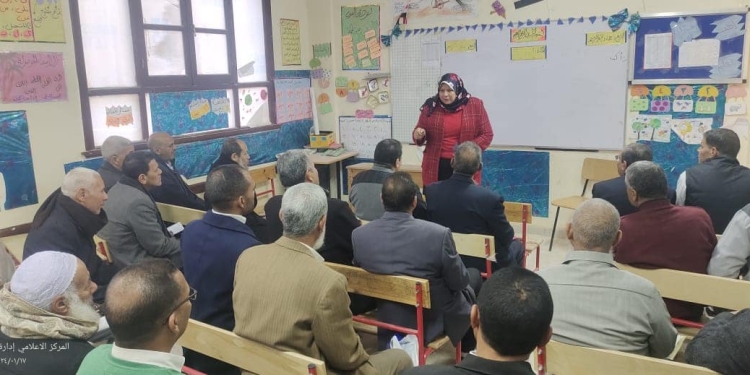 خصم 10 أيام وحرمان 5 سنوات من أعمال الامتحانات لمعلمة بالفيوم